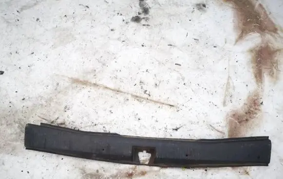 Opel Astra G Other trunk/boot trim element 90589998