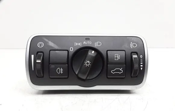 Volvo V60 Light switch 30739456