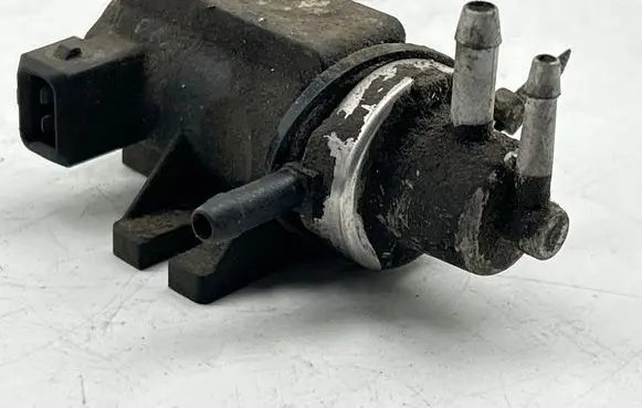 Honda Civic Turbo solenoid valve 