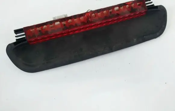 BMW 3 E90 E91 Third/center stoplight 021871e1s3