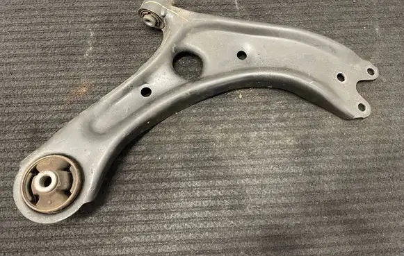 Hyundai Tucson TL Front lower control arm/wishbone 54501D700