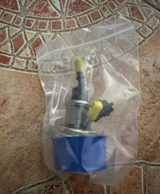Mercedes-Benz GLC X253 C253 AdBlue injector A0004901113 0444025017