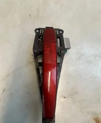 Opel Zafira B Front door exterior handle 213