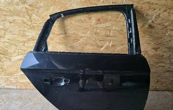 Audi A3 S3 8V Rear door