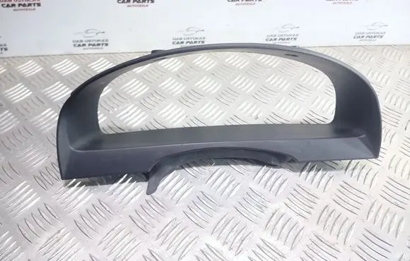 KIA Sorento Dashboard trim 848303E900