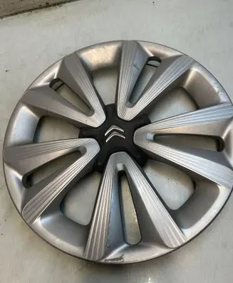 Citroen C3 R16 wheel hub/cap/trim 9687730877 9687730477