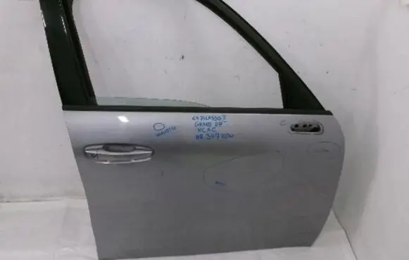 Citroen C4 II Picasso Front door 