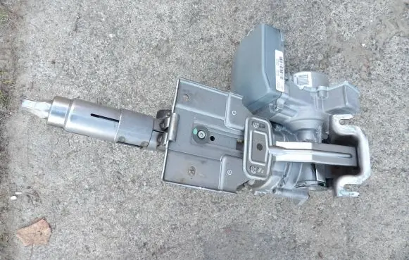 Ford Fiesta Steering wheel axle C1BC3C529AG K3604 HE13Q490B1