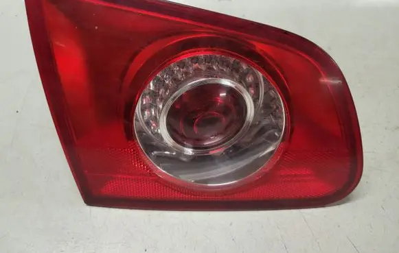 Volkswagen PASSAT B6 Tailgate rear/tail lights 27449002 272001 3C9945093