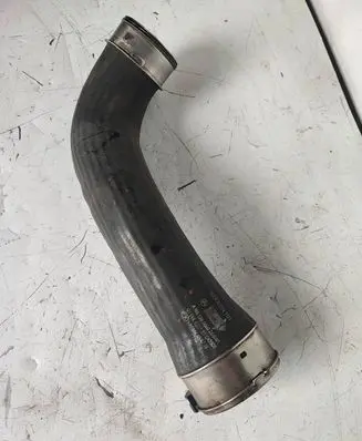 Mercedes-Benz GLE (W166 - C292) Intercooler hose/pipe A1665280000