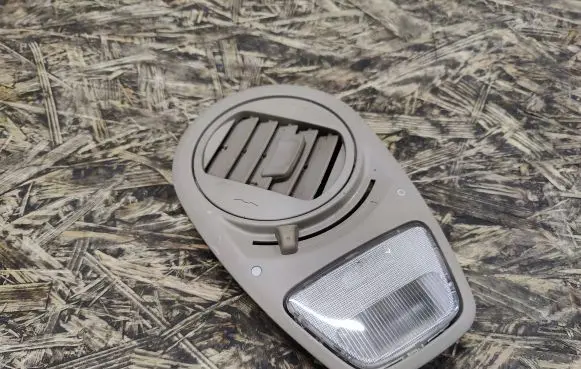 Honda Odyssey Rear seat light