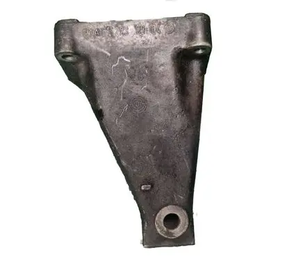Mercedes-Benz Sprinter W901 W902 W903 W904 Engine mounting bracket A6112230304