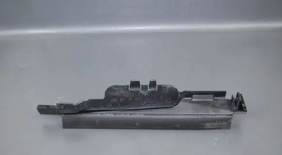 Mercedes-Benz SLK R171 Rear door rubber seal (on body) 1716390143 A1716390143