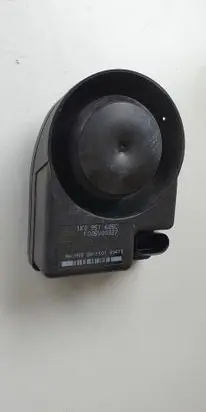 Volkswagen PASSAT B7 Alarm system siren 