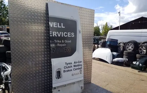 Iveco Daily 6th gen Back/rear loading door 
