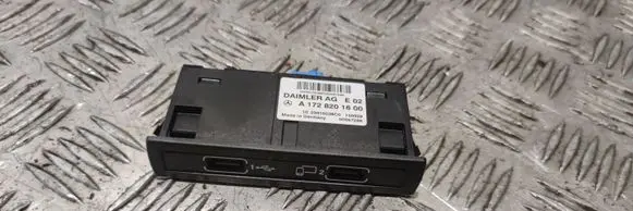 Mercedes-Benz GLE (W166 - C292) USB socket connector A6429004701