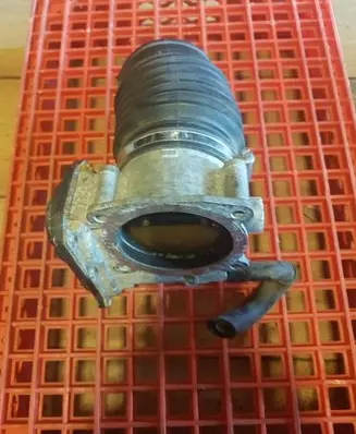 Volvo XC90 Throttle valve 30622273 6H170760 01135