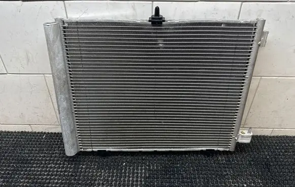 Citroen DS3 A/C cooling radiator (condenser) 9674813580