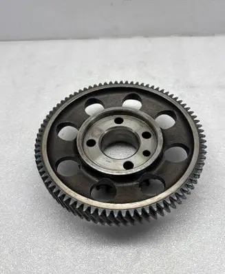Nissan Patrol Y61 Fuel pump gear (pulley) 