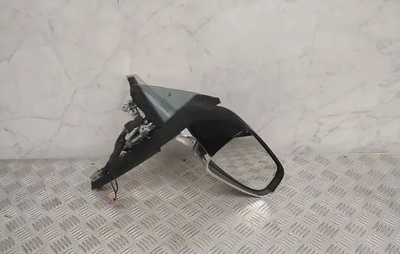 Tesla Model S Front door electric wing mirror 048341
