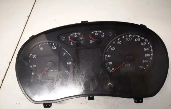 Volkswagen Polo IV 9N3 Speedometer (instrument cluster) 88311330