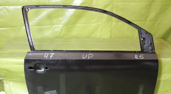 Volkswagen Up Front door 000259