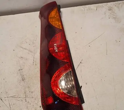 Nissan Note (E11) Rear/tail lights E411074 22016752
