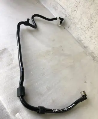 Seat Arona Fuel line/pipe/hose 05c133723ak