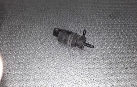 Audi A4 S4 B6 8E 8H Windscreen/windshield washer pump