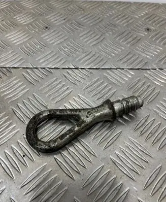 Audi A4 S4 B7 8E 8H Towing hook eye 8E0805616D