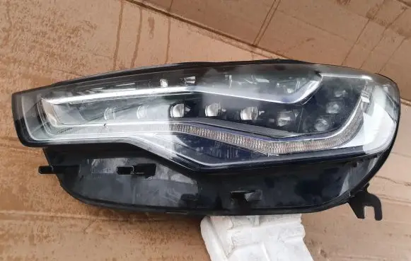 Audi A6 S6 C7 4G Headlight/headlamp 4G0941033C