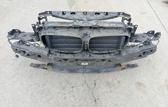 BMW 5 F10 F11 Radiator support slam panel