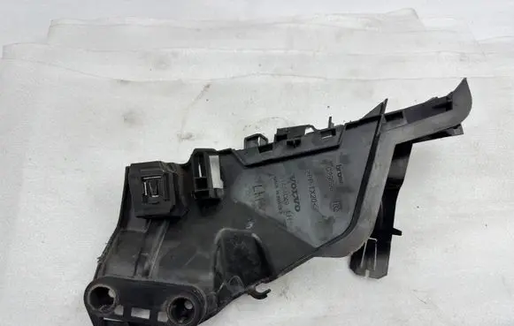 Volvo S90, V90 Front door exterior handle/bracket 31484049