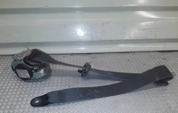 Ford Mondeo MK IV Front seatbelt 6G9N61295AFW