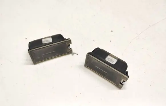 Ford Fusion II Number plate light BB5313550AA 89WYP587 04302015