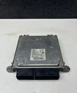 Mercedes-Benz C W205 Engine control unit/module A6519004500 28448056 2844856CX