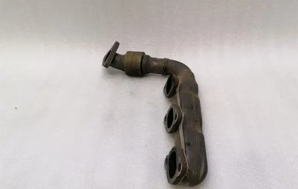 Mercedes-Benz G W461 W463 1st Gen Exhaust manifold A6421400161