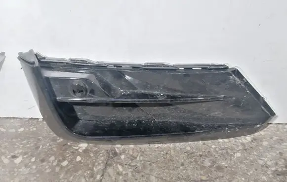 Volkswagen Tiguan Front bumper lower grill 5NN853865F 5NN853949A 5NN919493D