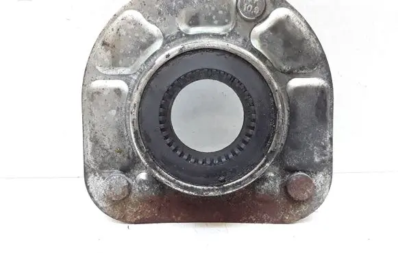 Volvo XC90 Front upper strut mount 