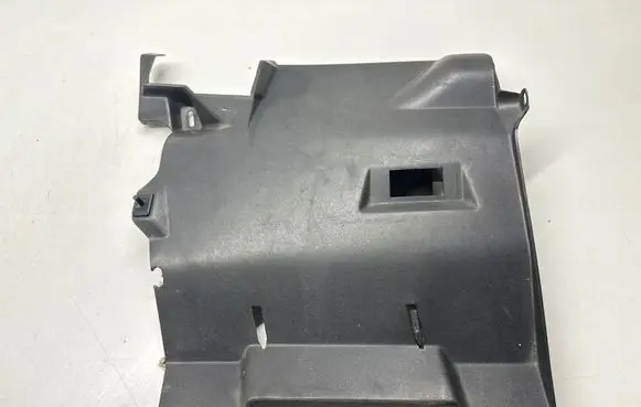 BMW 5 E34 Dashboard lower bottom trim panel 8102499
