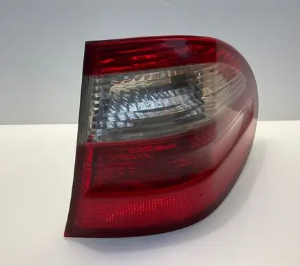 Mercedes-Benz E W211 Rear/tail lights A2118201264 2118201264