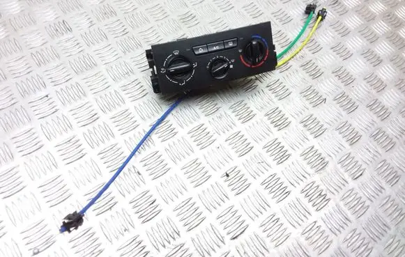 Peugeot 207 Climate control unit 6991004