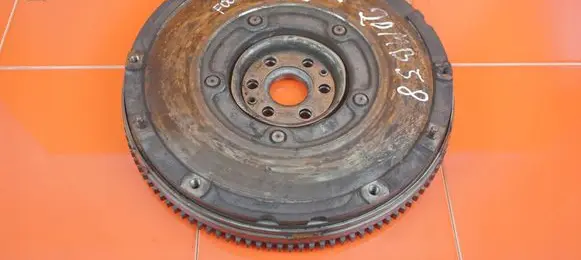 Ford Focus Dual mass flywheel CM5G6477DC 20MB58 102