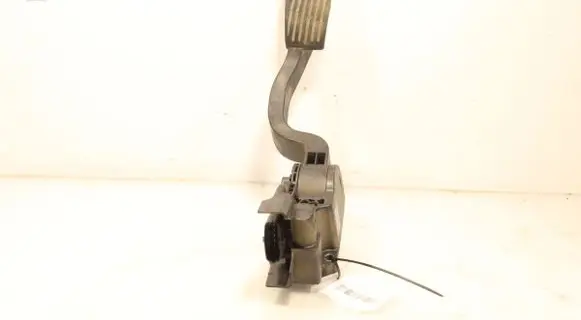 Fiat Fiorino Accelerator throttle pedal 51801577
