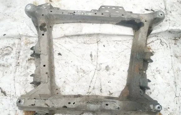 Renault Clio II Front subframe