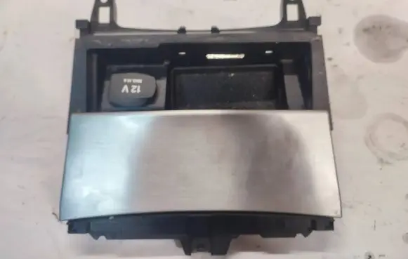 Mercedes-Benz C W204 Ashtray (front) A2046801350