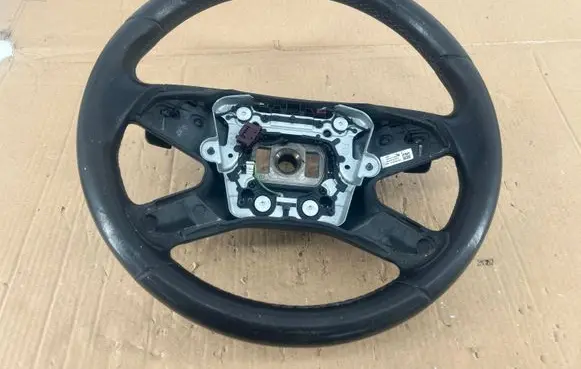 Mercedes-Benz E W212 Steering wheel A2124600403