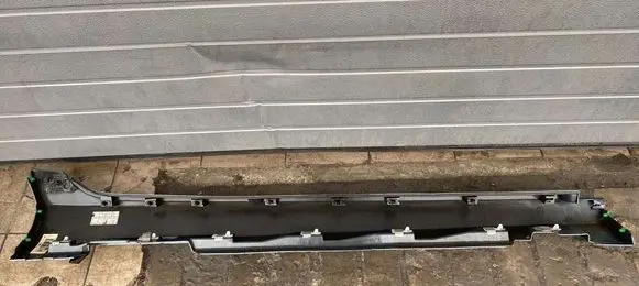 Volvo V40 Sill