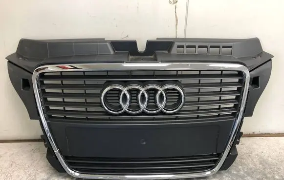 Audi A3 S3 8P Front bumper upper radiator grill 8P0853651MBILI 8P0853651M