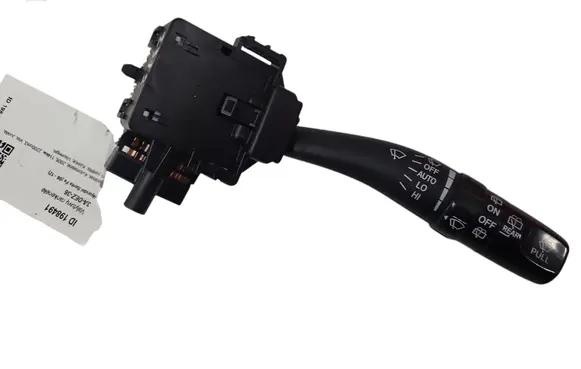 Hyundai Santa Fe Wiper control stalk 202004726